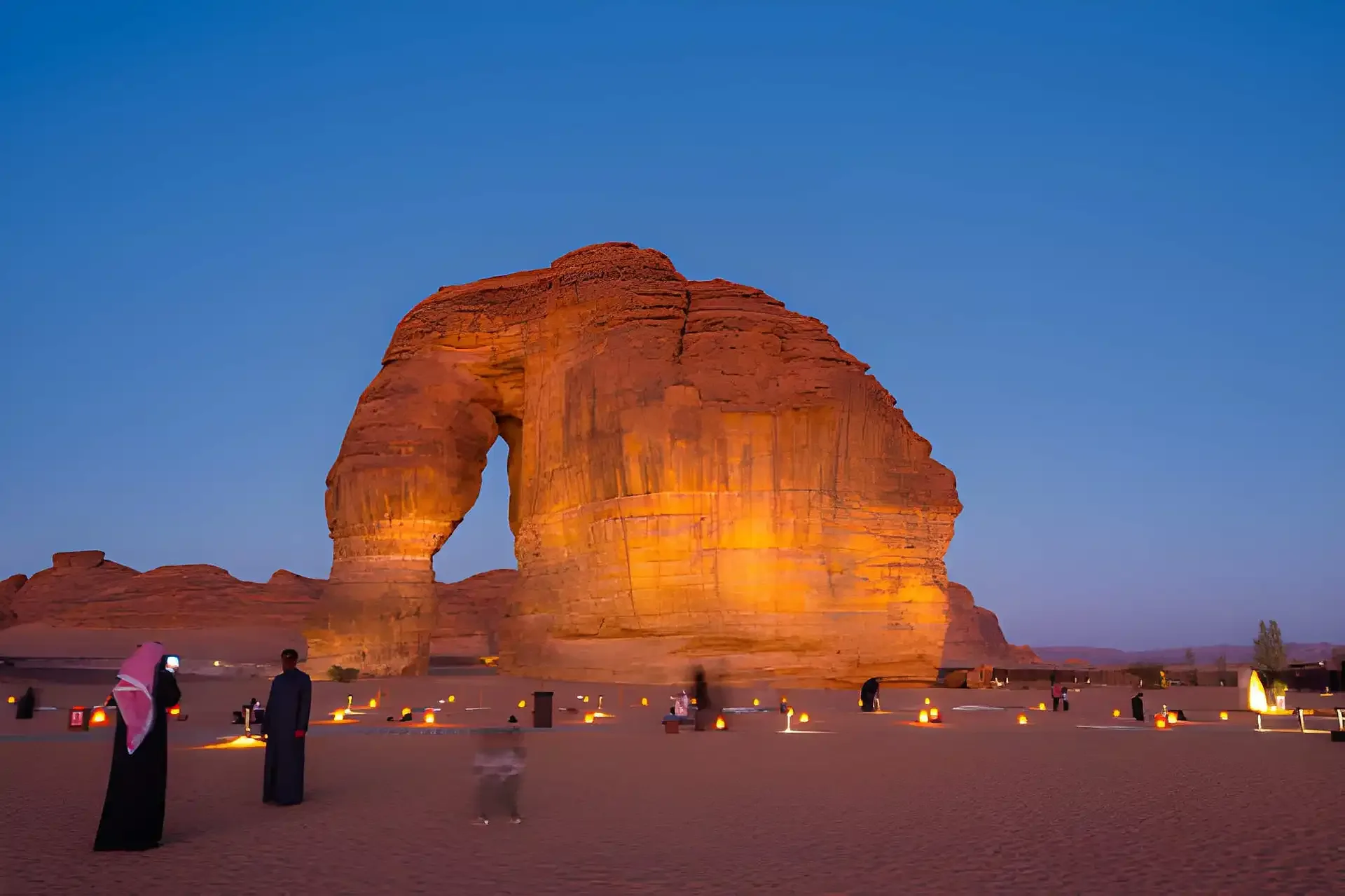 AlUla & Hegra: Nabatean Wonders & Desert Landscapes