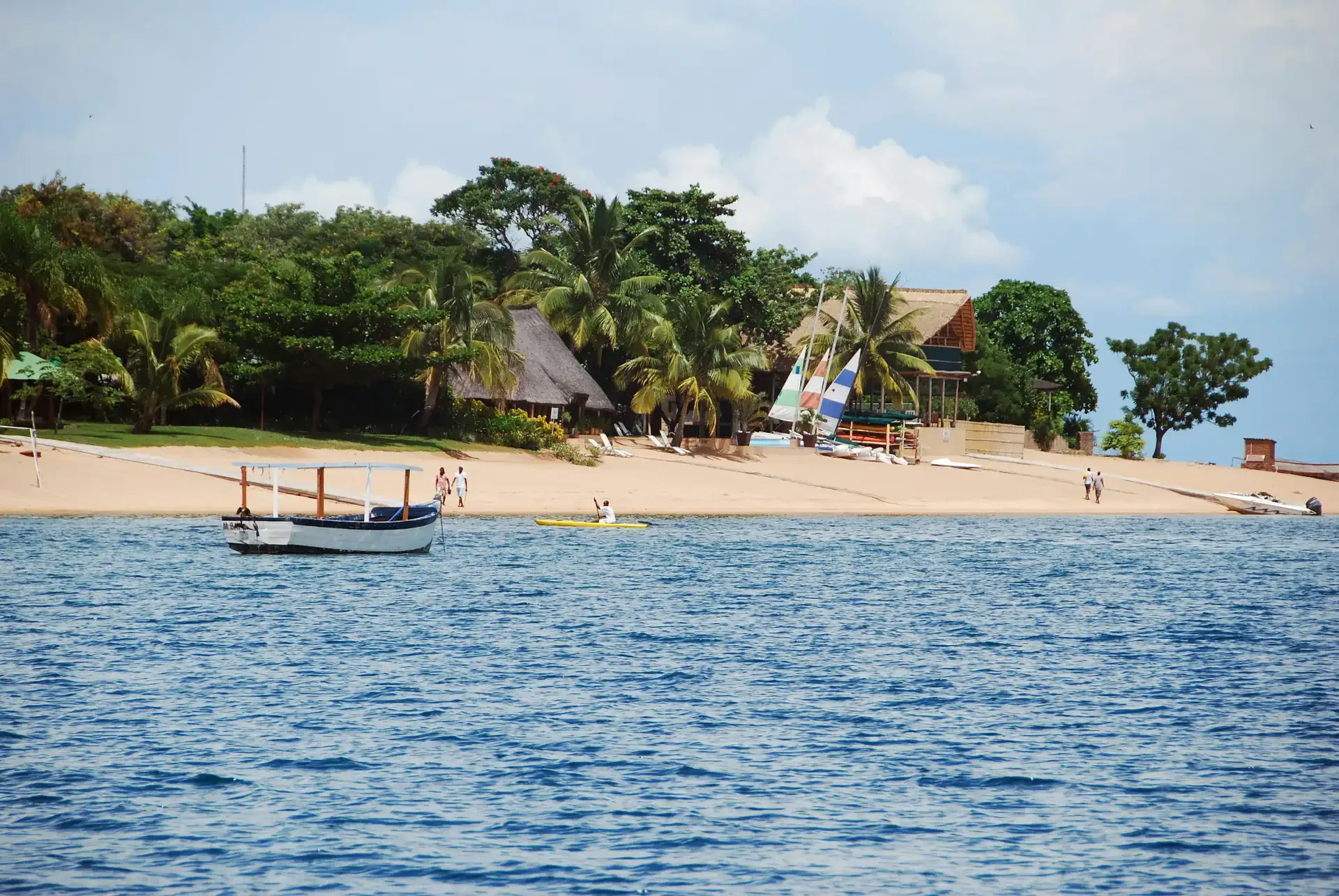 Lake Malawi Diving & Watersports: Cape Maclear & Likoma