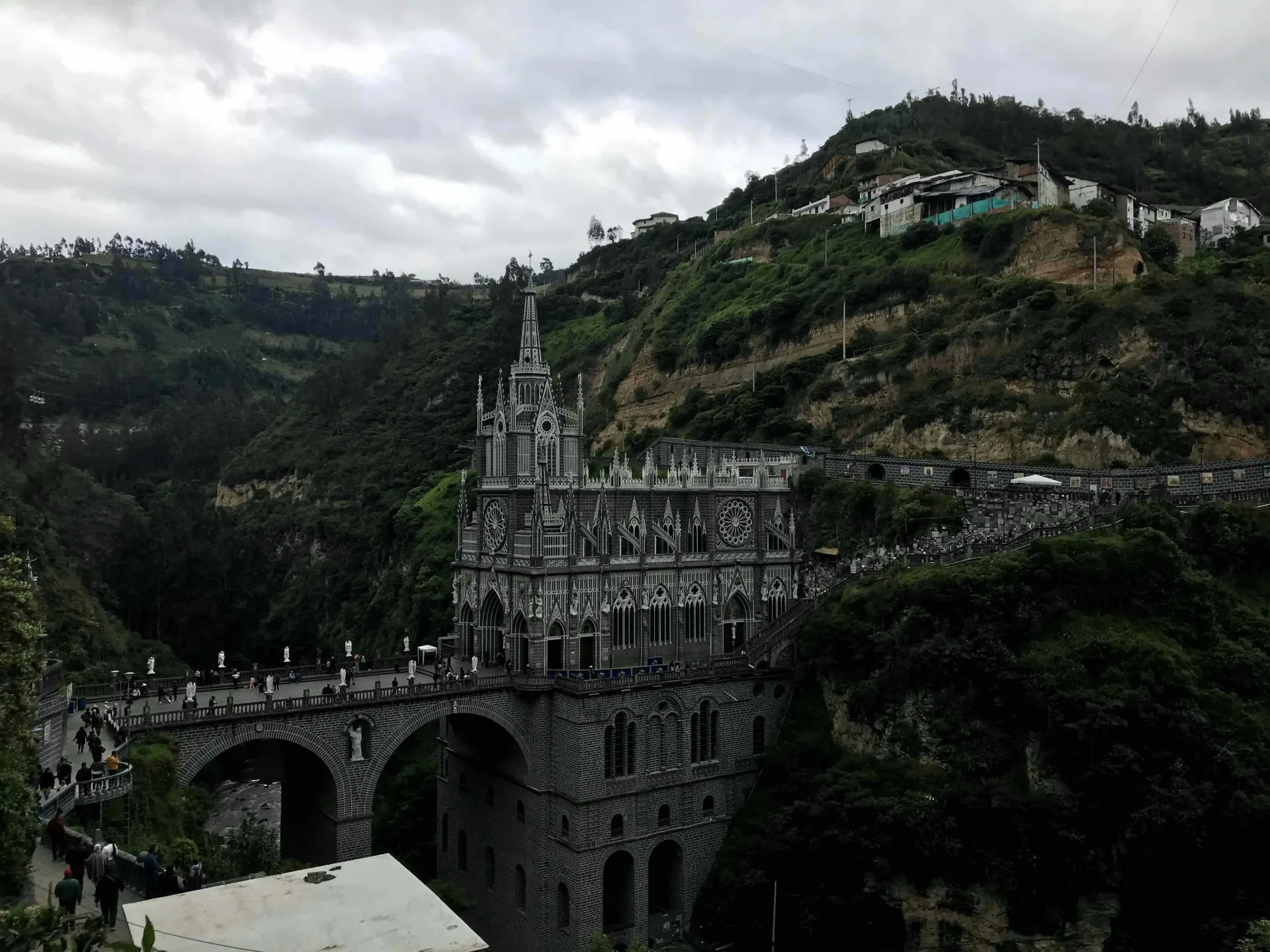 Grand Bolivia: Highlands, Salt Flats & Amazon