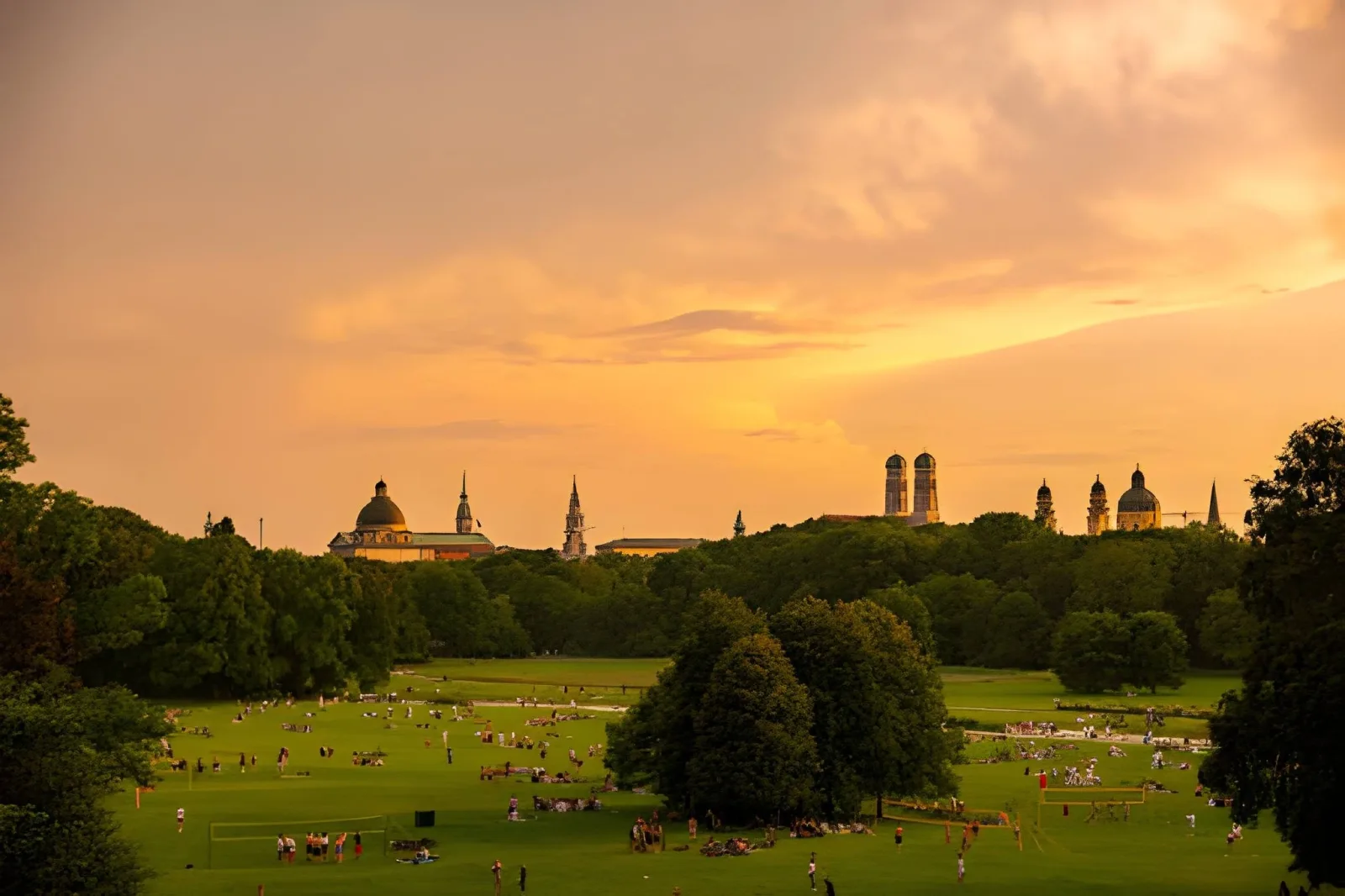 Bavaria & the Castles: Munich, Neuschwanstein & the Alps