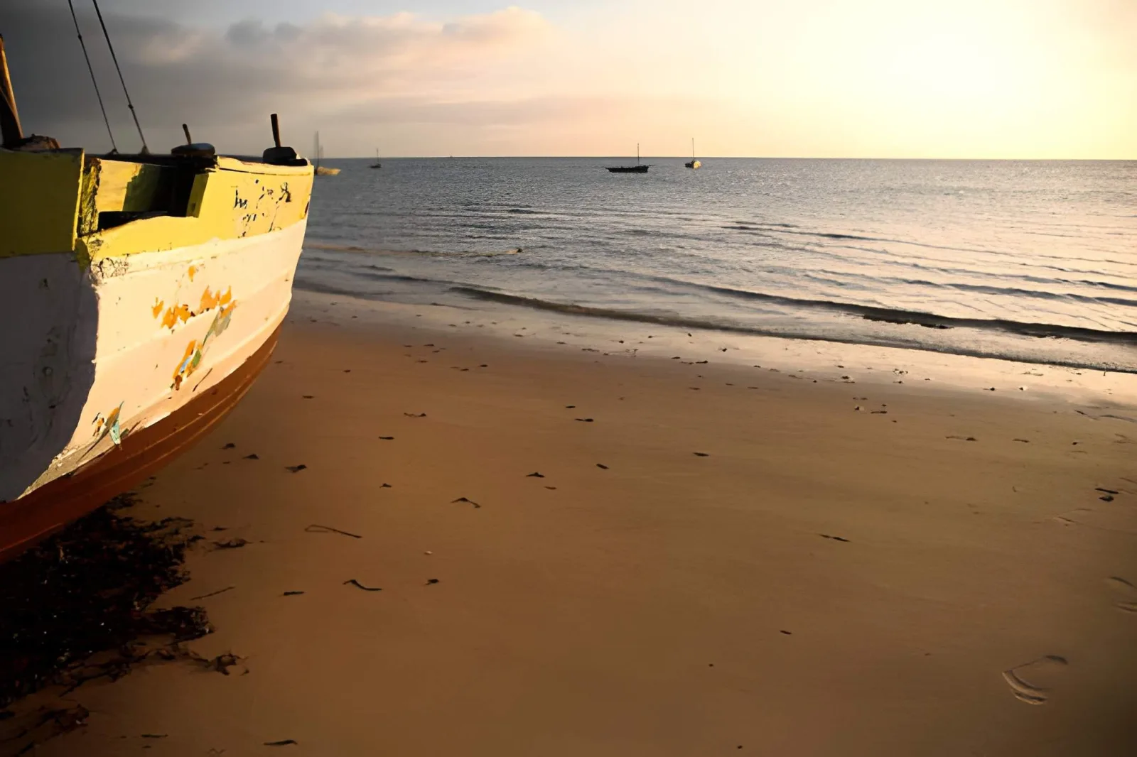 Quirimbas Dhow Safari: Sailing the Remote Islands