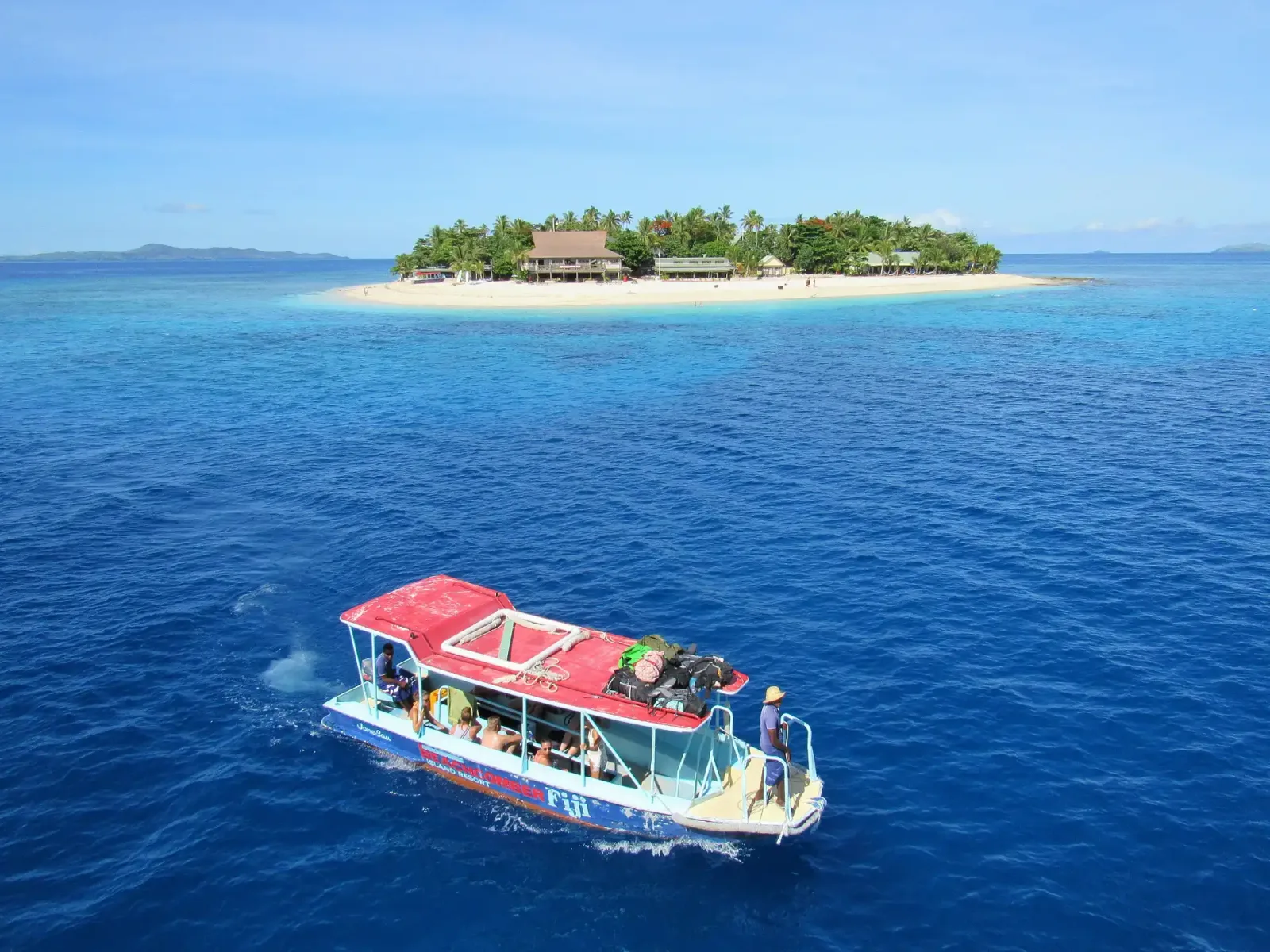 Fiji Highlights: Coral Coast & the Mamanuca Islands