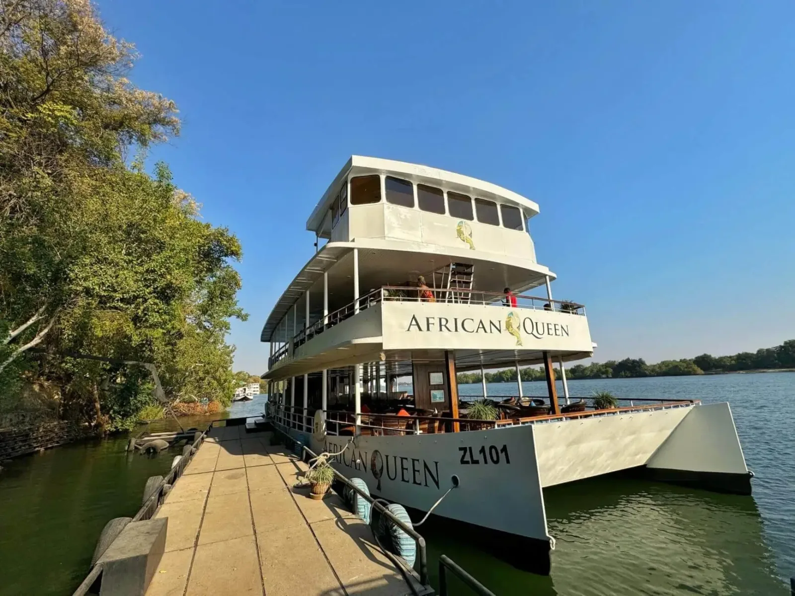 Victoria Falls & Safari: Livingstone and the Luangwa
