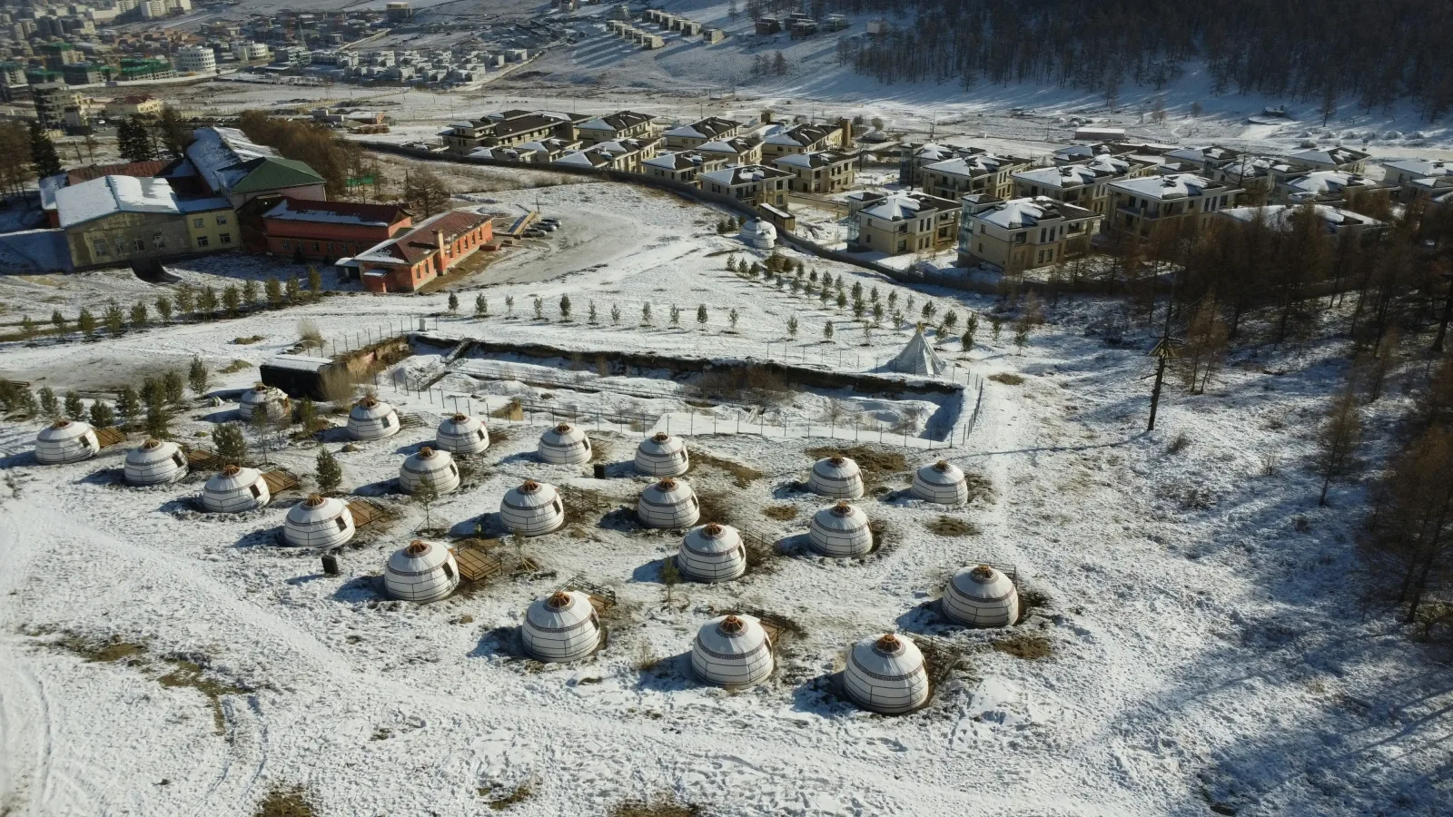 Grand Mongolia: Gobi, Central Steppe & Nomads