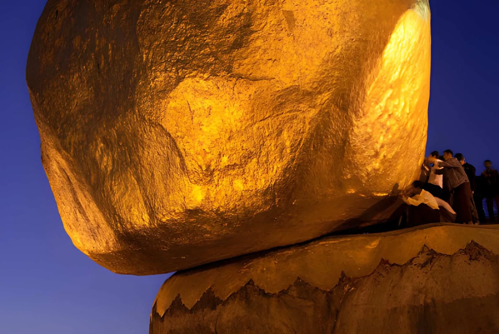 Yangon & the Golden Rock