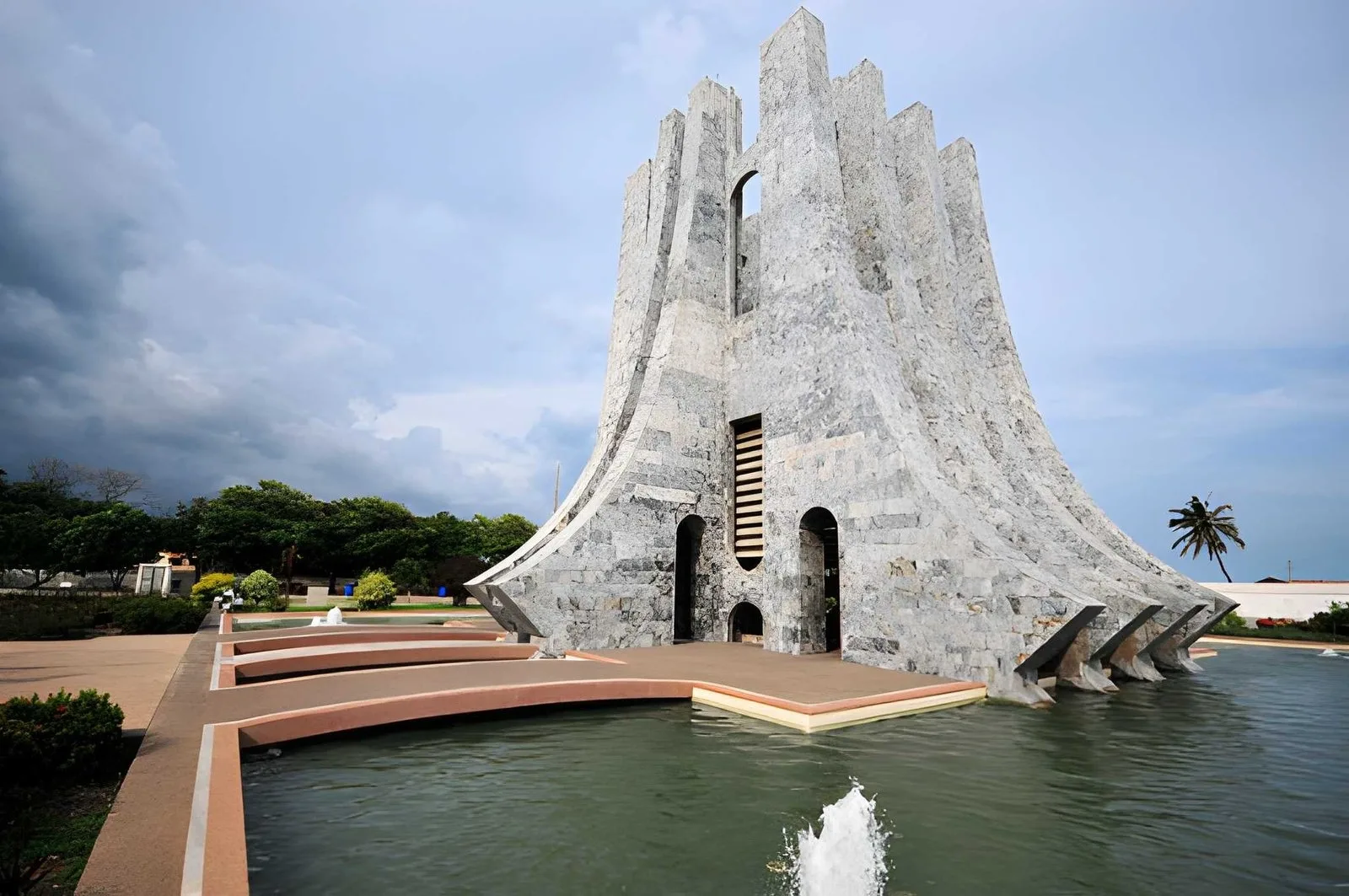 Kakum Rainforest & the Cape Coast: Canopy Walks, Castles & Beaches