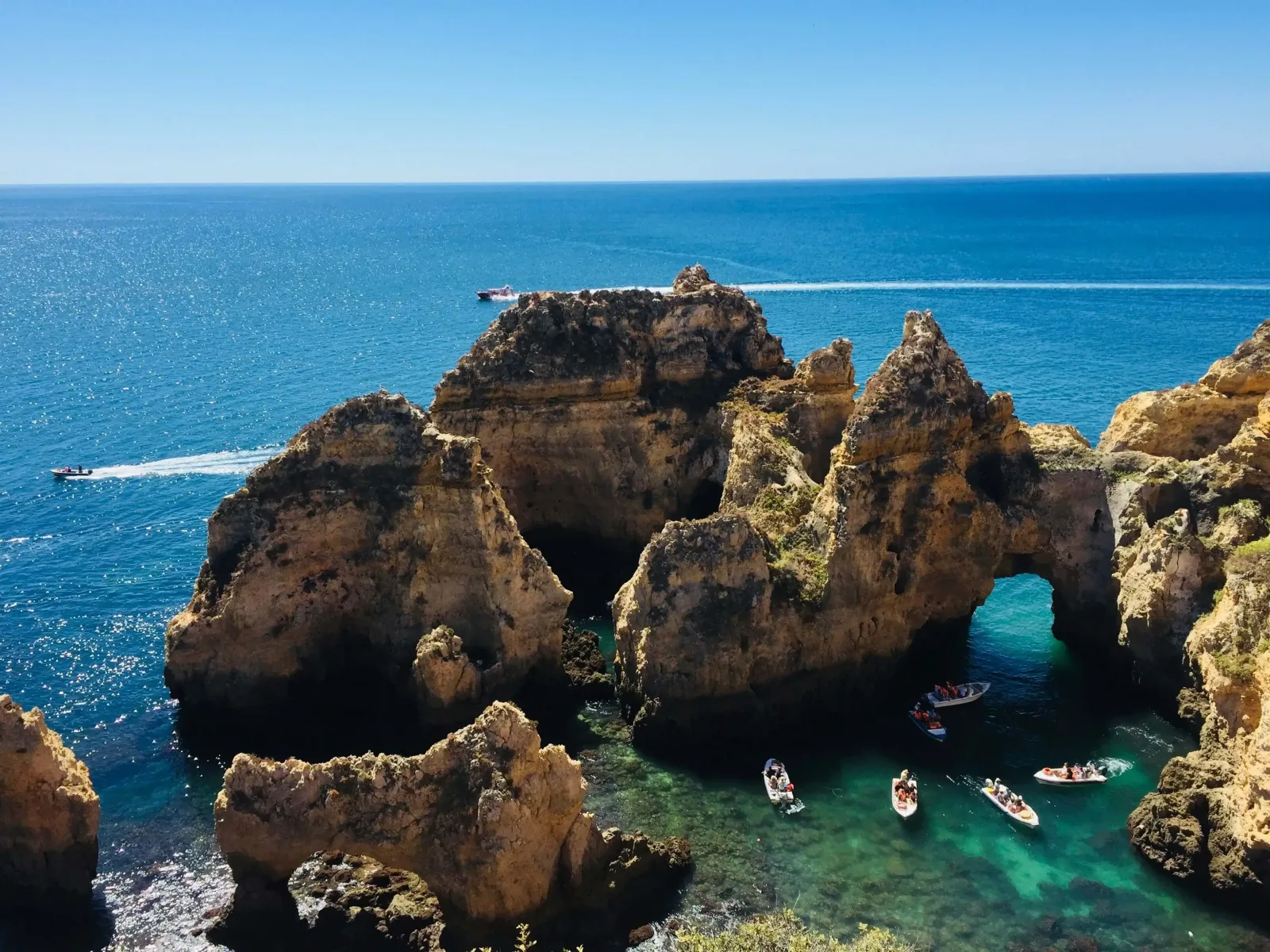 Algarve Beach Escape: Lagos, Albufeira & the Golden Cliffs