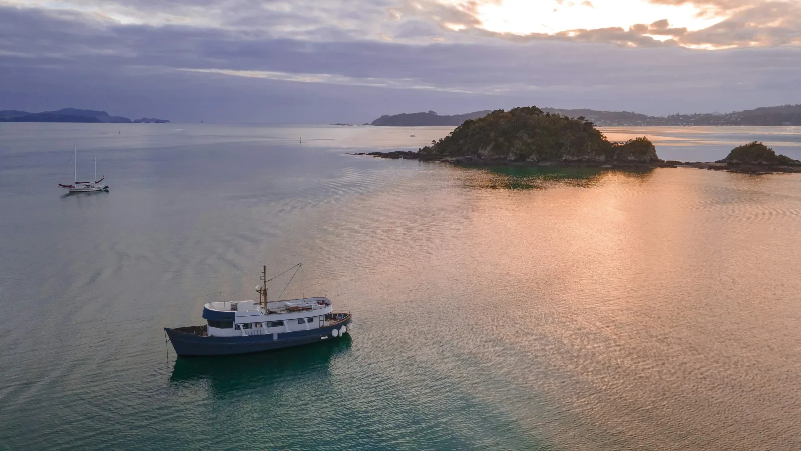 Luxury New Zealand: Lodges & Landscapes