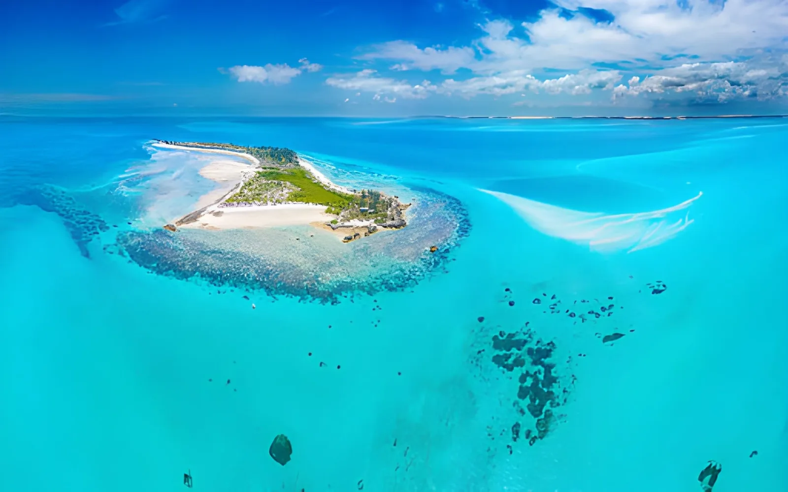 Bazaruto Island Escape: Dunes, Dhows & Turquoise Sea