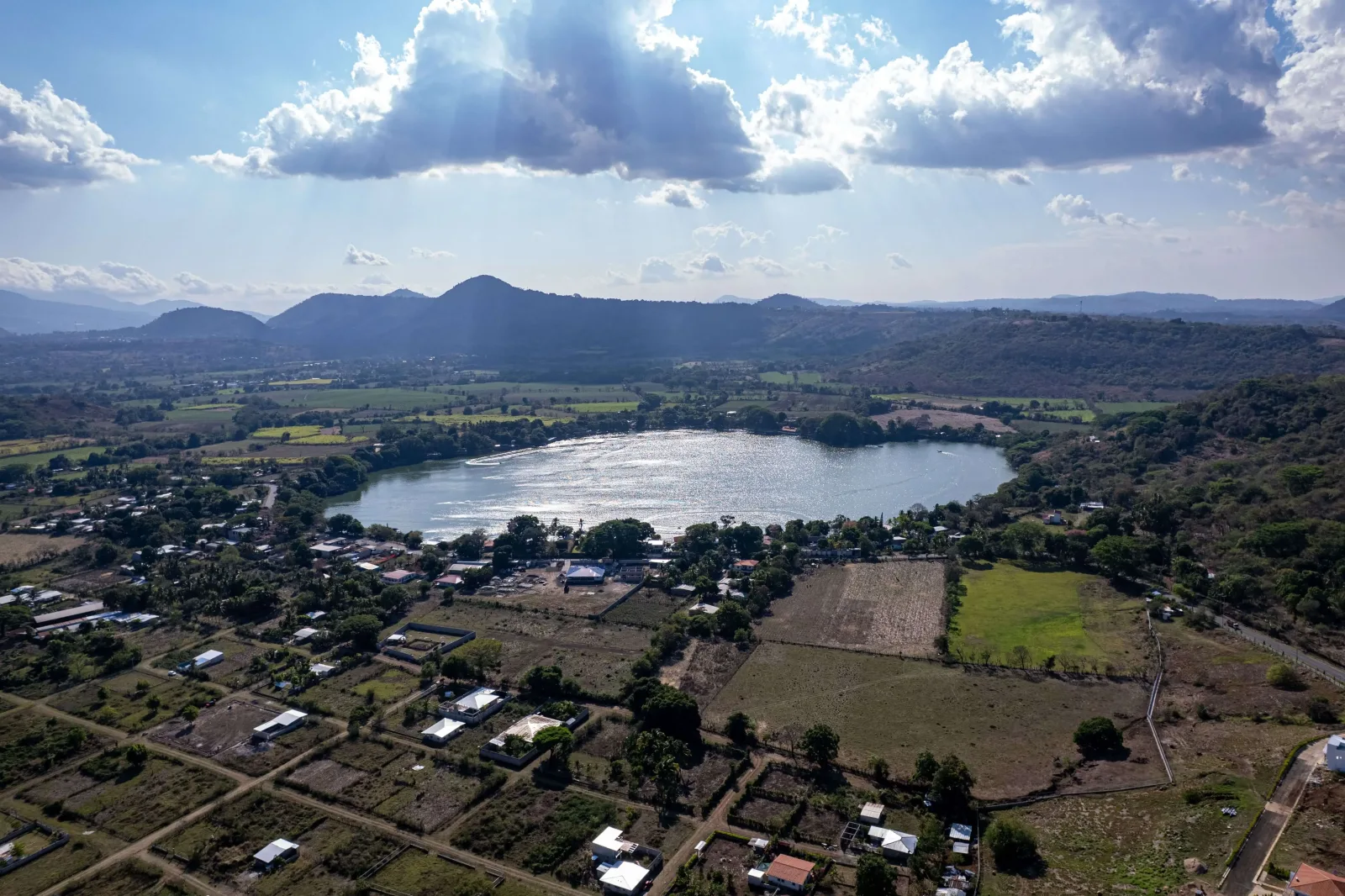 Wild Nicaragua: Cloud Forests, Coffee Highlands & Lake Volcanoes