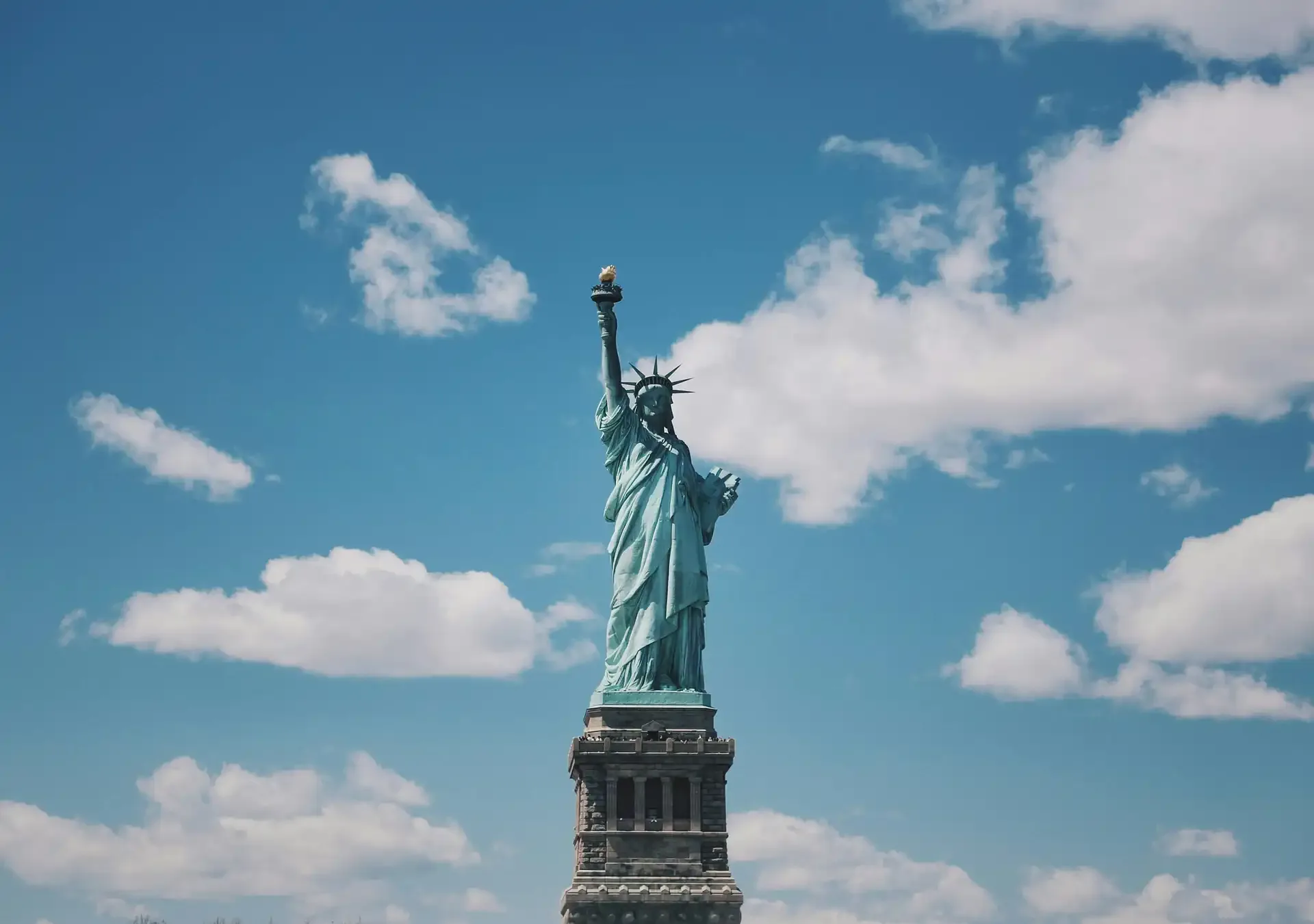 Luxury USA: Iconic Cities & Canyons