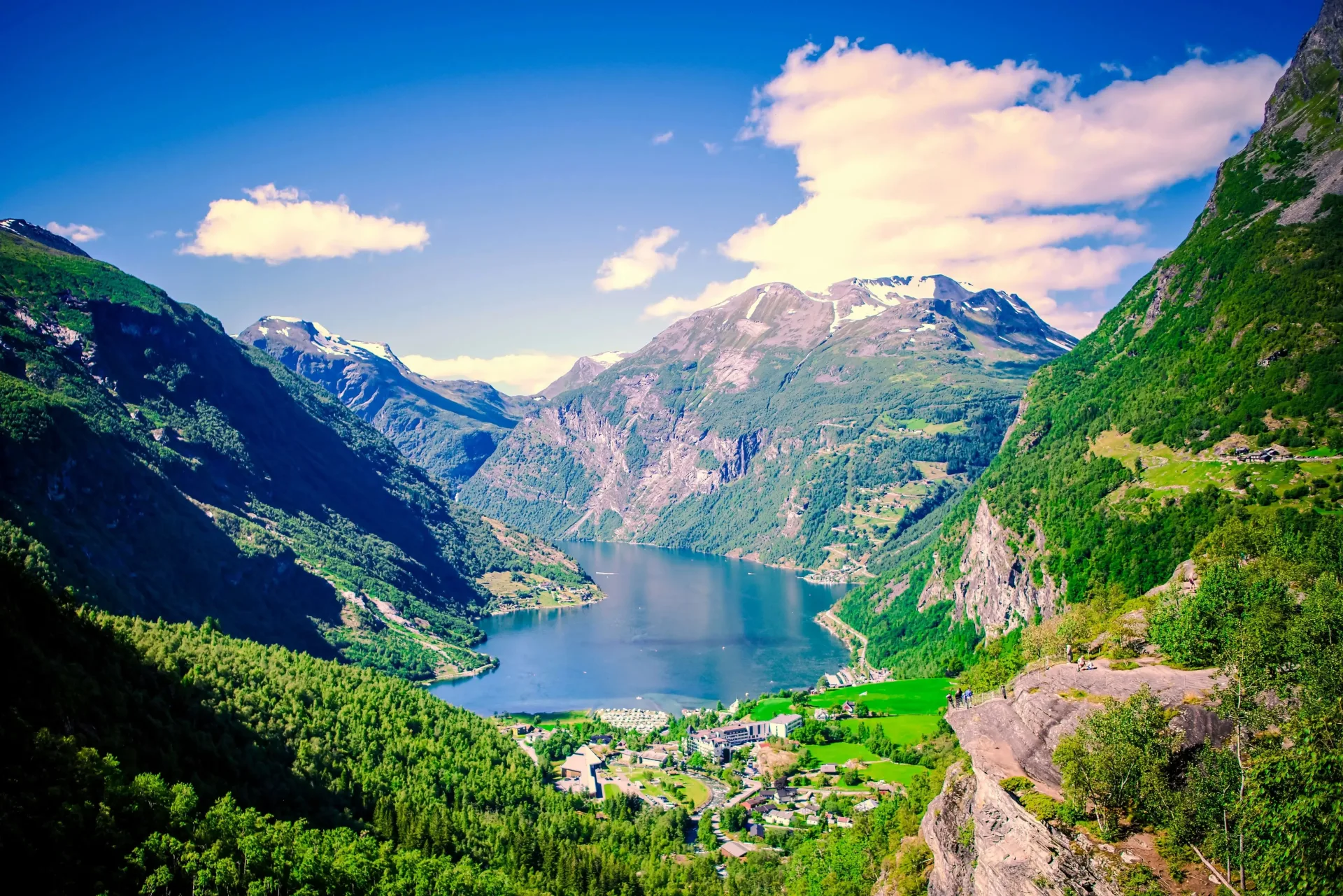 Luxury Fjords of Norway: Oslo, Bergen & the Great Fjords
