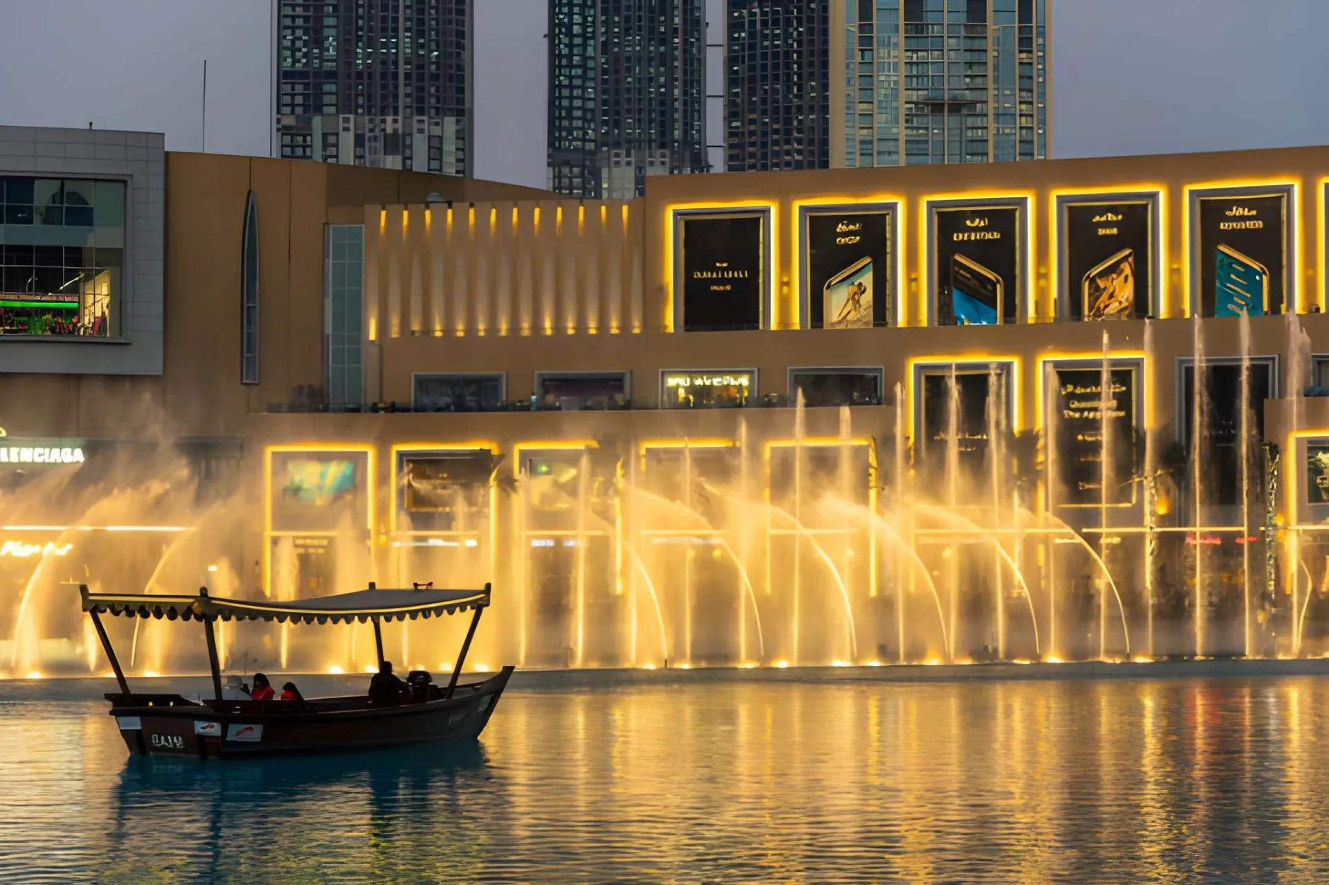Ultimate 15-Day Dubai Adventure
