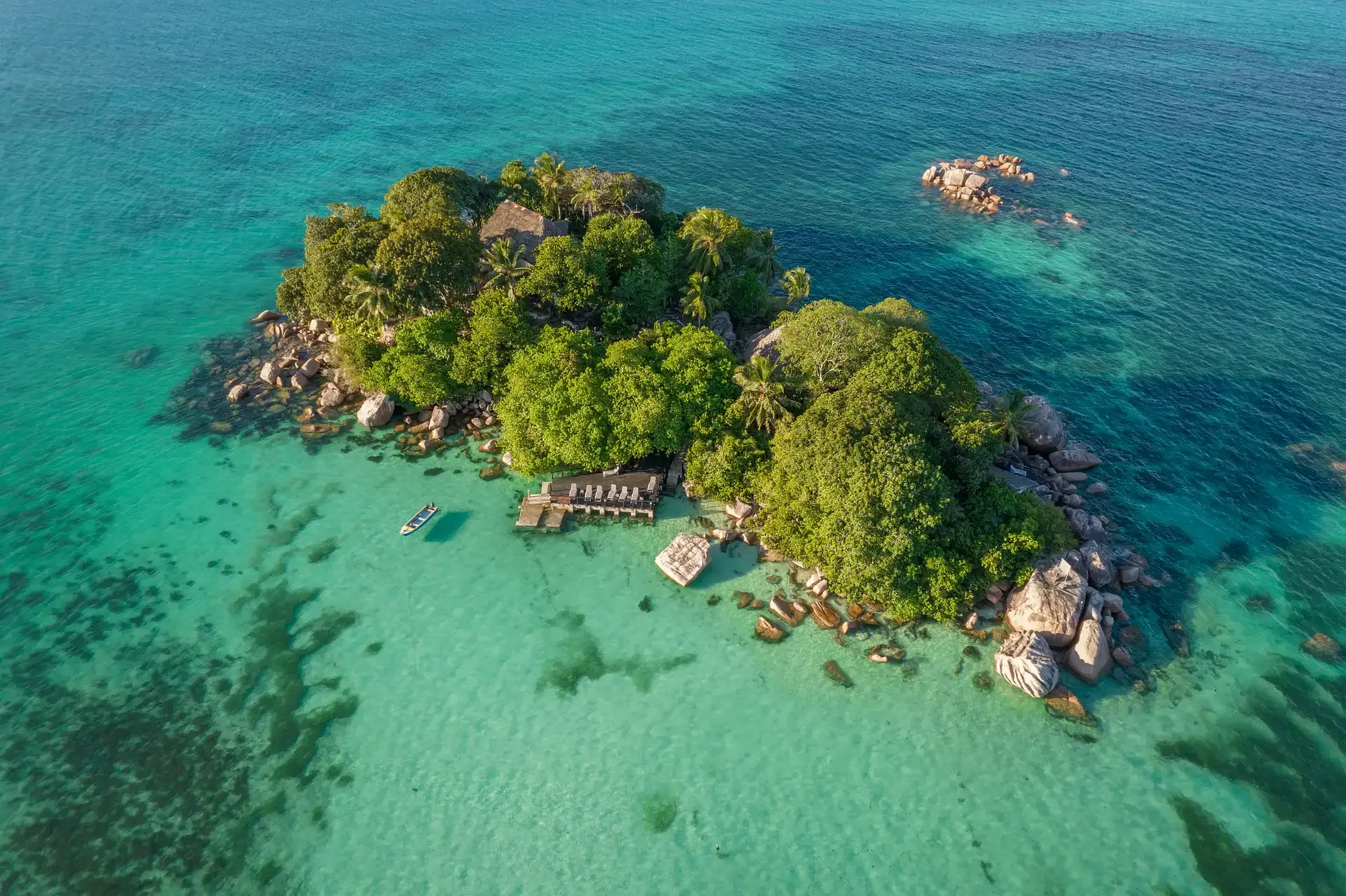 Grand Seychelles: Mahe, Praslin & La Digue in Depth