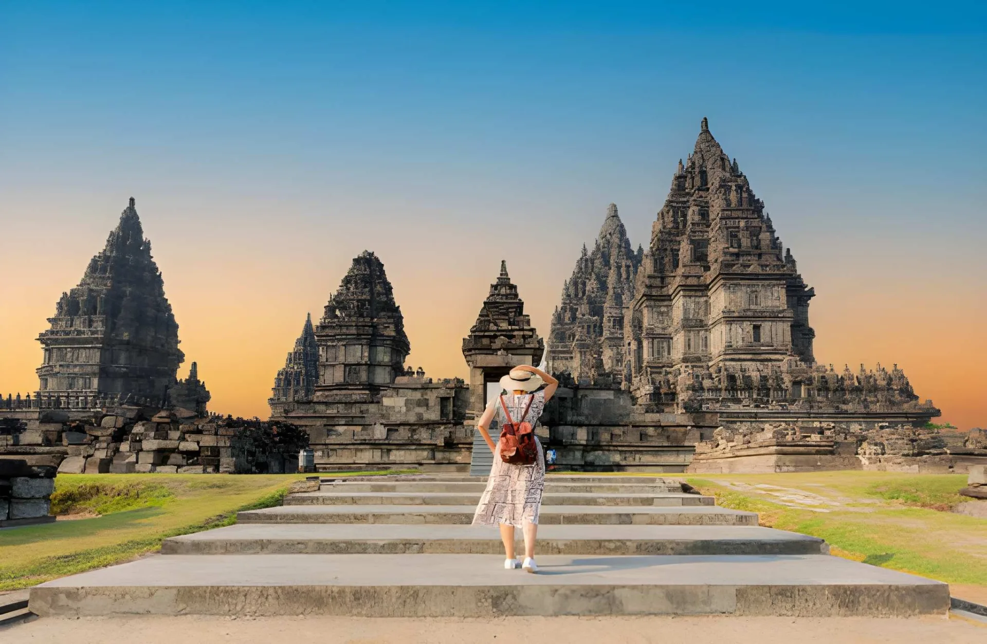 Java & Bali: Borobudur, Bromo and the Island of Gods