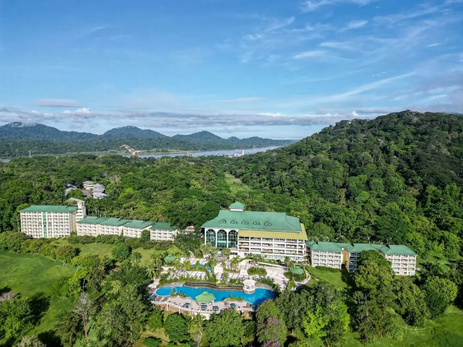 Wild Panama: Rainforest, Birding & the Quetzal