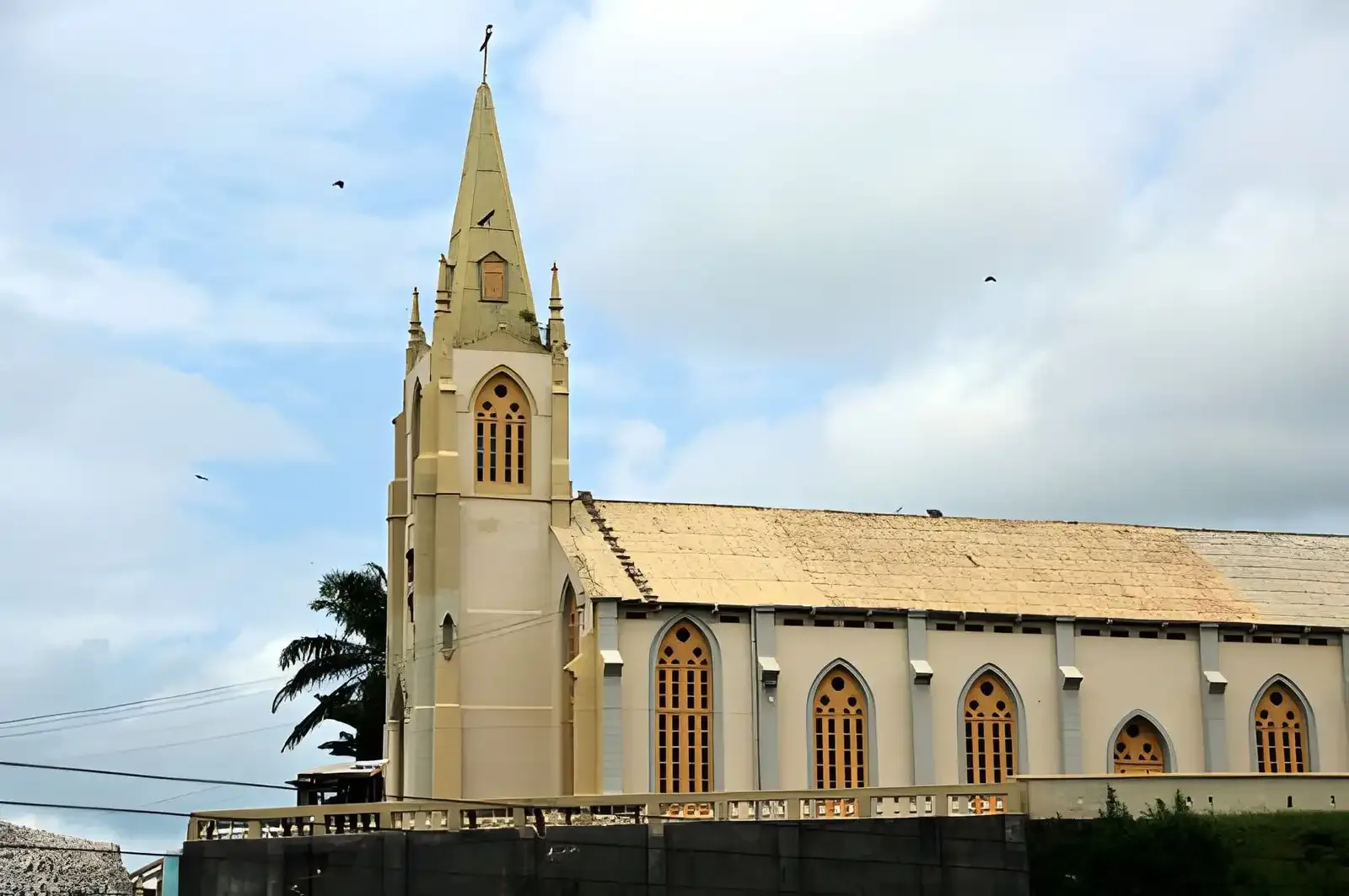 Highlights of Ghana: Accra, the Cape Coast Castles & Ashanti Kumasi